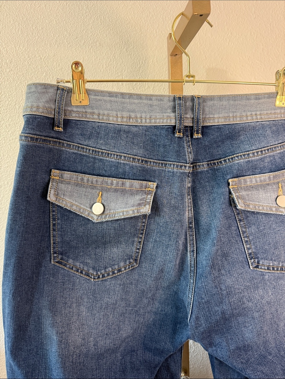 Flamingals- Denim Women's Straight Leg Jeans in Medium Blue Wash- XL- NWOT - Picture 5 of 6